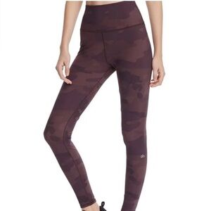 Alo Medium Camo Leggings